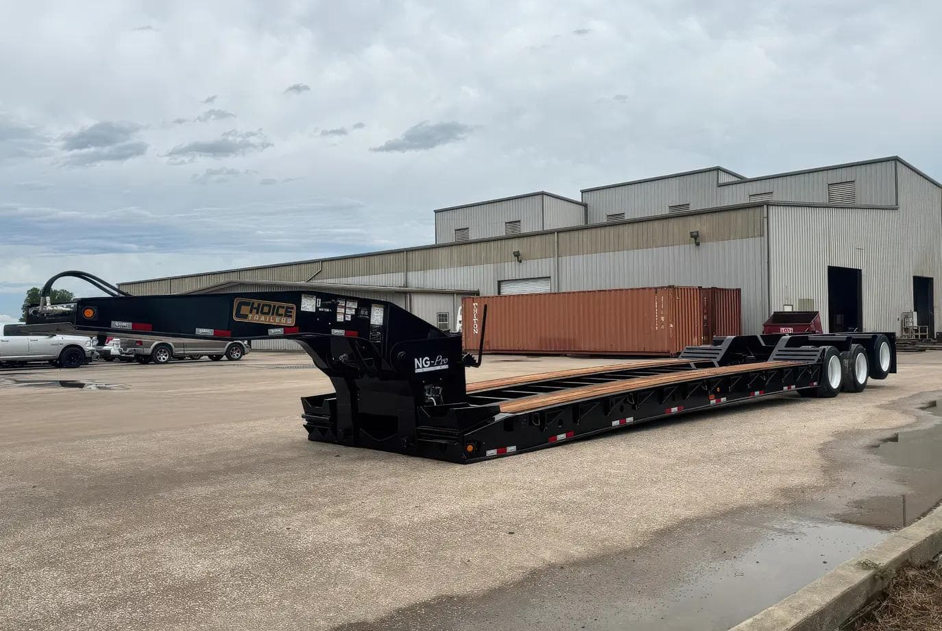 2025 Choice 355NG Base Model — photo 1 of 4